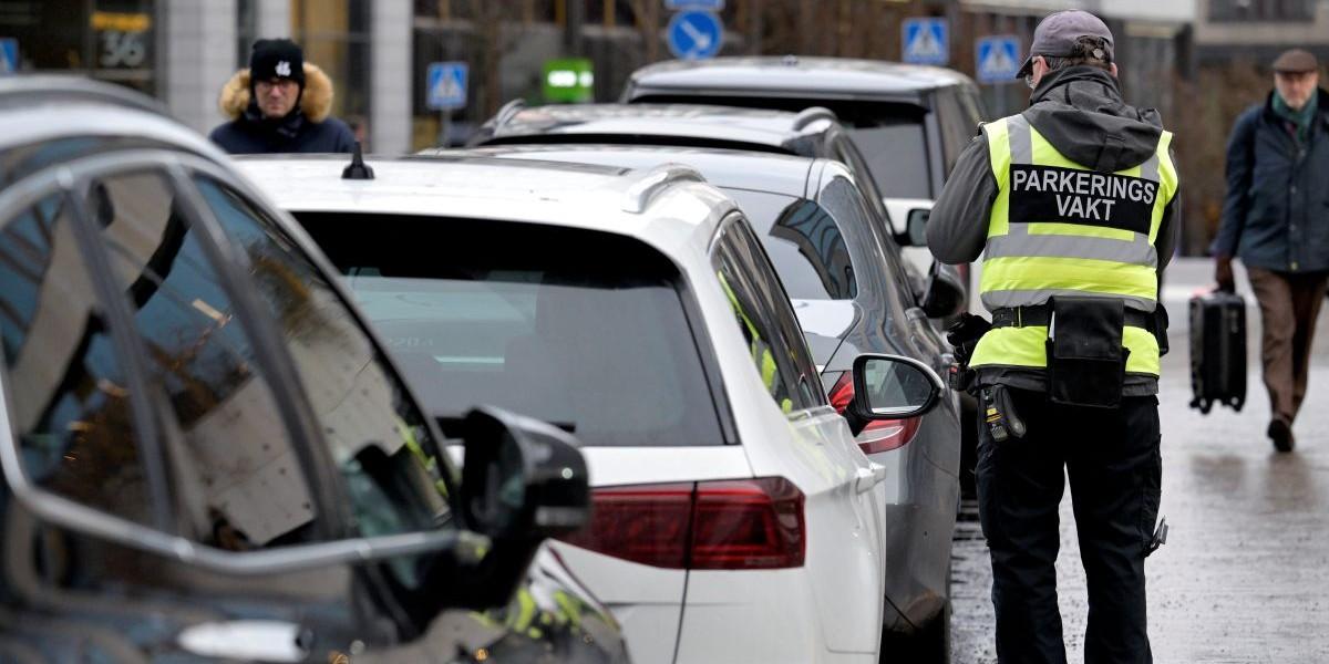 Ändrad dom efter påkörd p-vakt