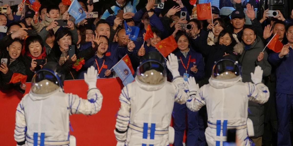 Euroopa möter nya hot från ryska och kinesiska satelliter