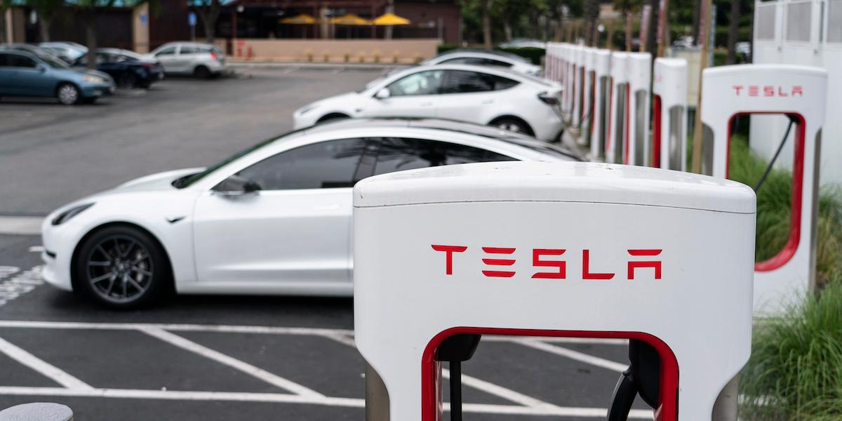 Superdator sätter rulle på Tesla