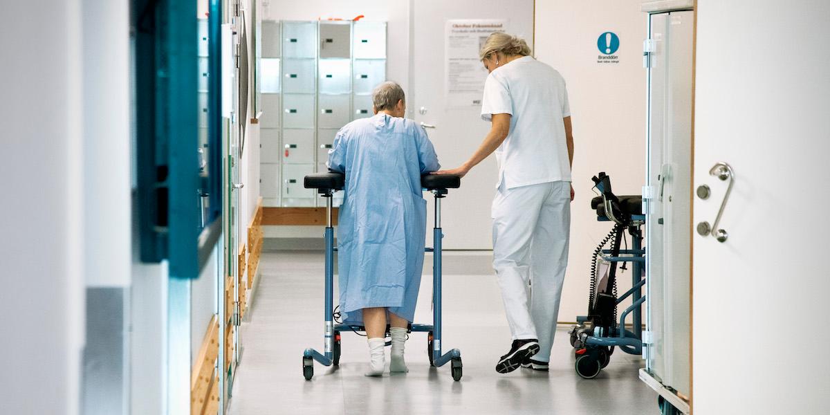 En sociolog tror att fyra dagars arbetsvecka kommer göras i branscher som är lättare att rationalisera och där det inte är lika stor press som inom exempelvis vård och omsorg