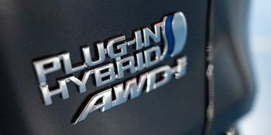 Enligt en ny rapport från Australien är greenwashing av hybridbilar vanligt bland stora bilföretag