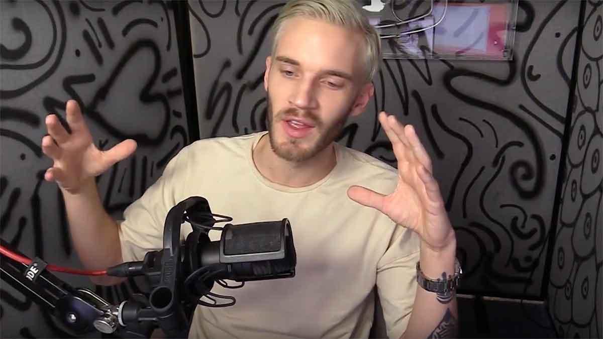 Svenske Felix "Pewdiepie" Kjellberg är "äcklad" att terroristen bakom massakern i Nya Zeeland nämner hans namn.