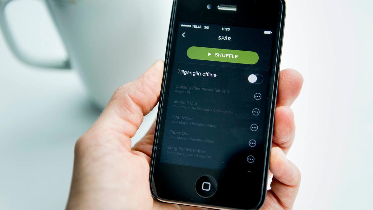 Spotify spöar Apple med hästlängder i antalet användare. (TT)