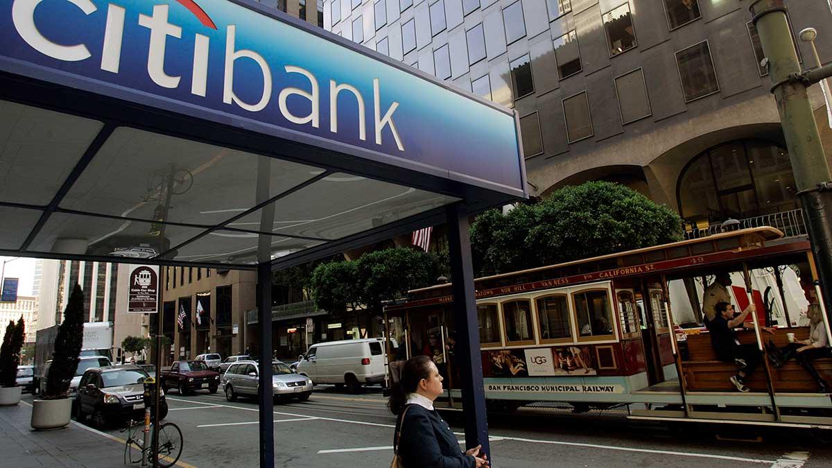 Citigroup riskerar att gå back 180 miljoner dollar på lån man gav till en asiatisk hedgefond som gjorde dåliga affärer på valutamarknaden. (Foto: TT)