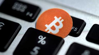 Bitcoin rusade till som högst 11.247 dollar i helgen. (Foto: TT)