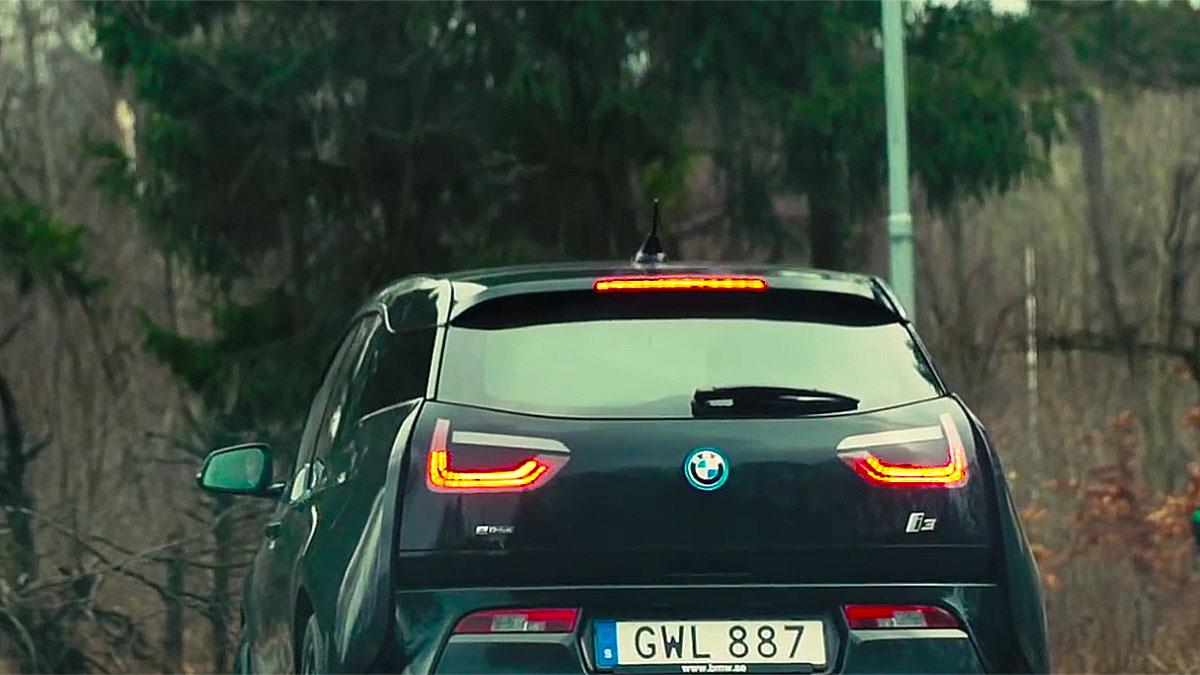 BMW har lagt mycket tid på att ta fram en funktionell elbil - från grunden. (Foto: Skärmdump från Youtube)