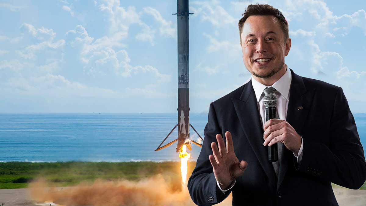 Tesla- och Space X-grundaren Elon Musk har haft en bra dag på jobbet. (Foto: TT / Montage)