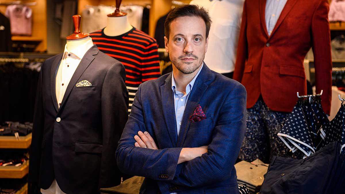 H&M:s globala försäljningsdirektör Martino Pessina (bilden) tvingas hastigt lämna sin befattning. (Foto: TT)