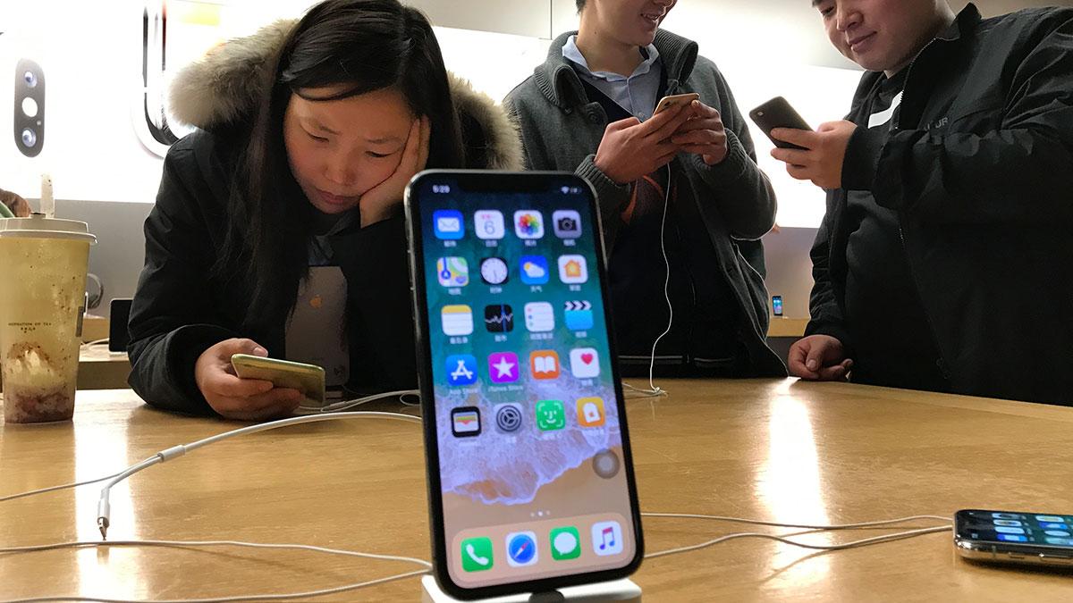 Apple ska släppa en ny funktion kallad Digital Health som kommer att hjälpa användare att vara mindre beroende av sina iPhones och iPads. (Foto: TT)