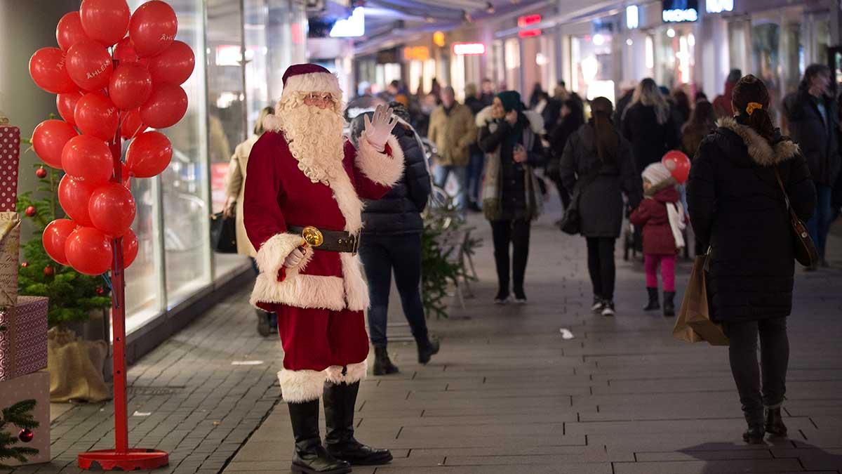Optimismen sjunker bland svenska handlare - trots att julhandeln väntas ännu notera ett nytt rekord. (Foto: TT)