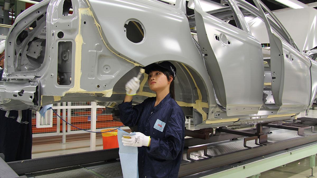 Enligt Volvos designchef är kineserna bättre på att bygga bilar än européer. (Foto: TT)