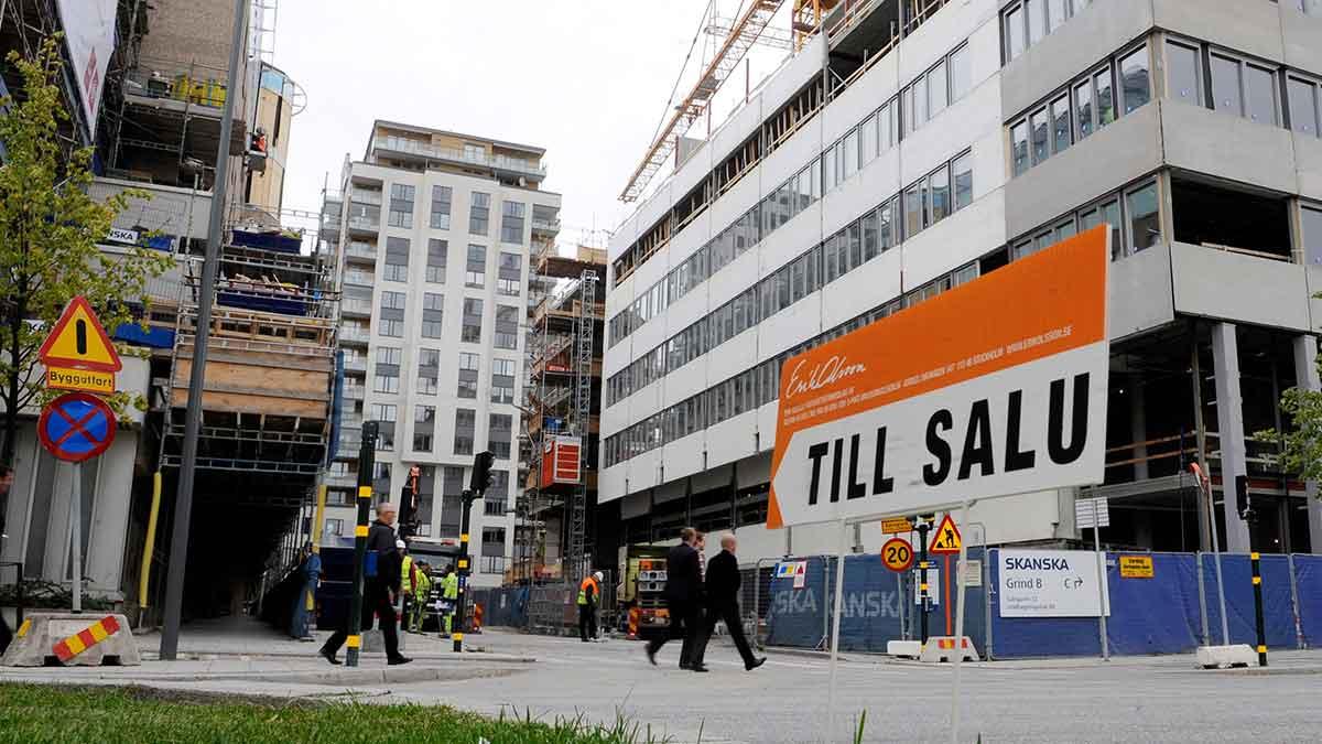 EU-kommissionen utfärdar en kraschvarning för bostadsmarknaden i Sverige. (Foto: TT)