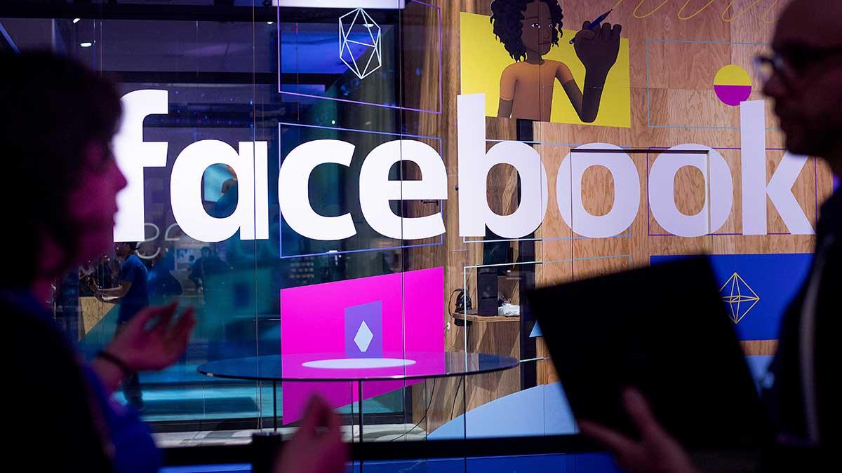 Facebook stämmer fyra kinesiska bolag för falska konton. (Foto: TT)