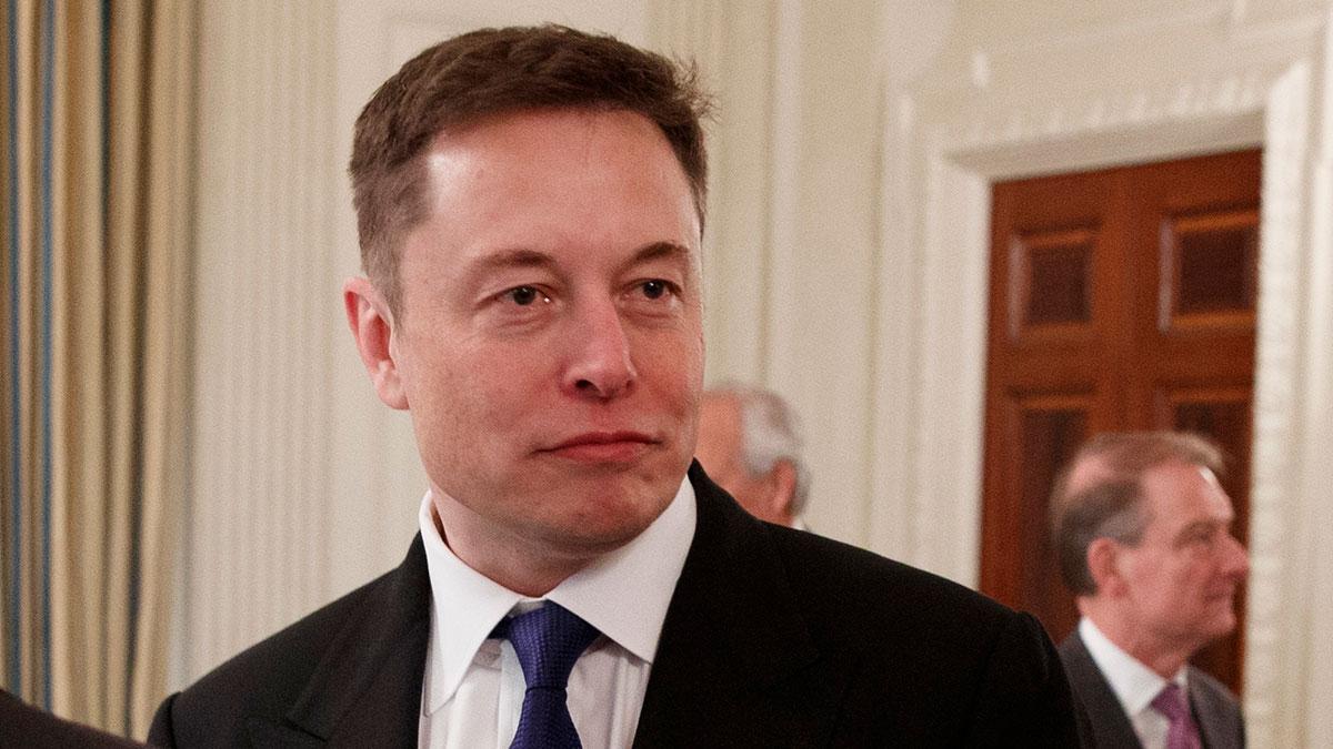 Elon Musk måste uppfylla flera villkor om han ska få lön och ersättning av Tesla