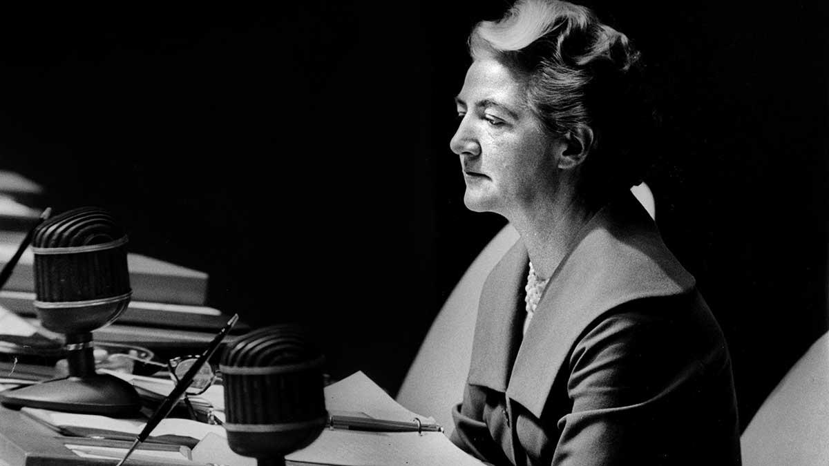 Svenskan Agda Rössel var FN:s första kvinnliga ambassadör. Bilden är från 1959. (Foto: TT)