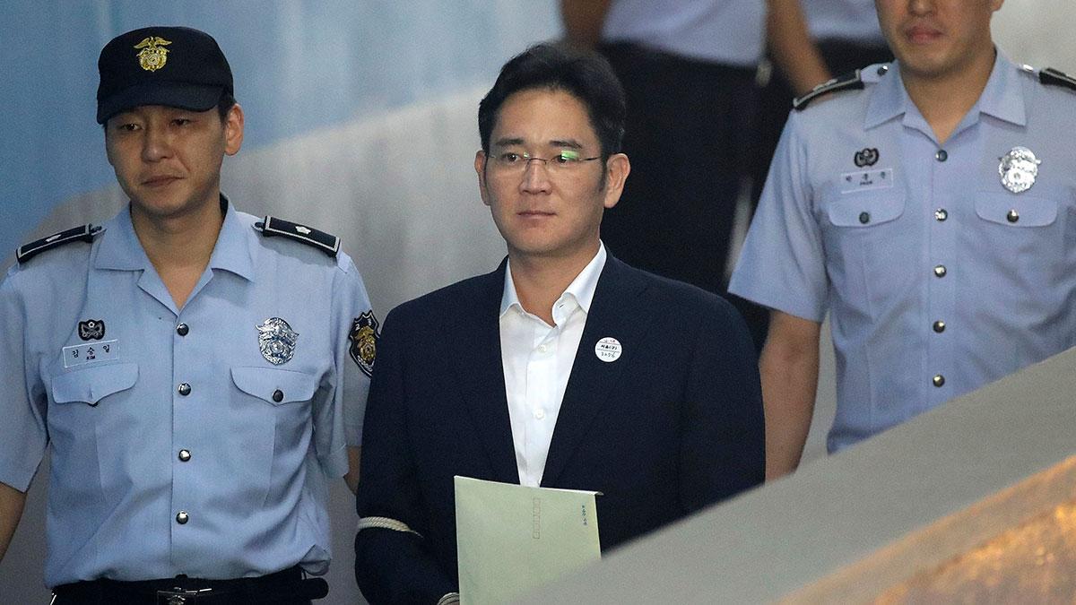 En domstol i Seoul har på fredagen dömt Samsungs vice ordförande och arvtagare till koncernen