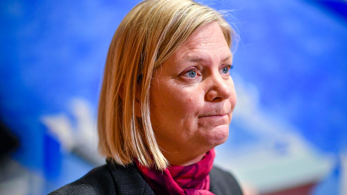 Finansminister Magdalena Andersson (S) har anledning att se bekymrad ut om scenariot i Di-skribentens analys slår in; en "veritabel bomb" hotar då statsbudgeten