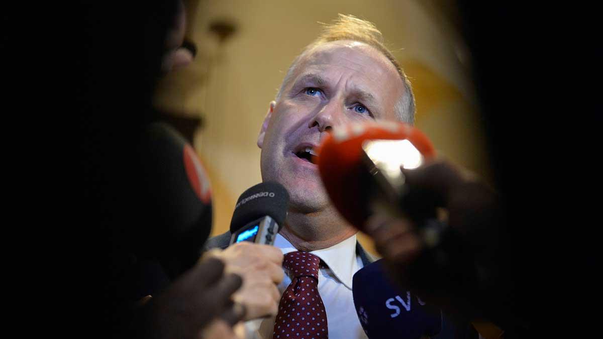 Jonas Sjöstedt (V) släpper inte fram Stefan Löfven som statsminister i nuläget. (Foto: TT)