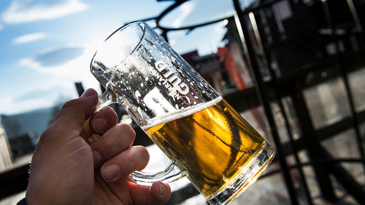 I Norges huvudstad Oslo är ölen dyrast i världen. (Foto: TT)