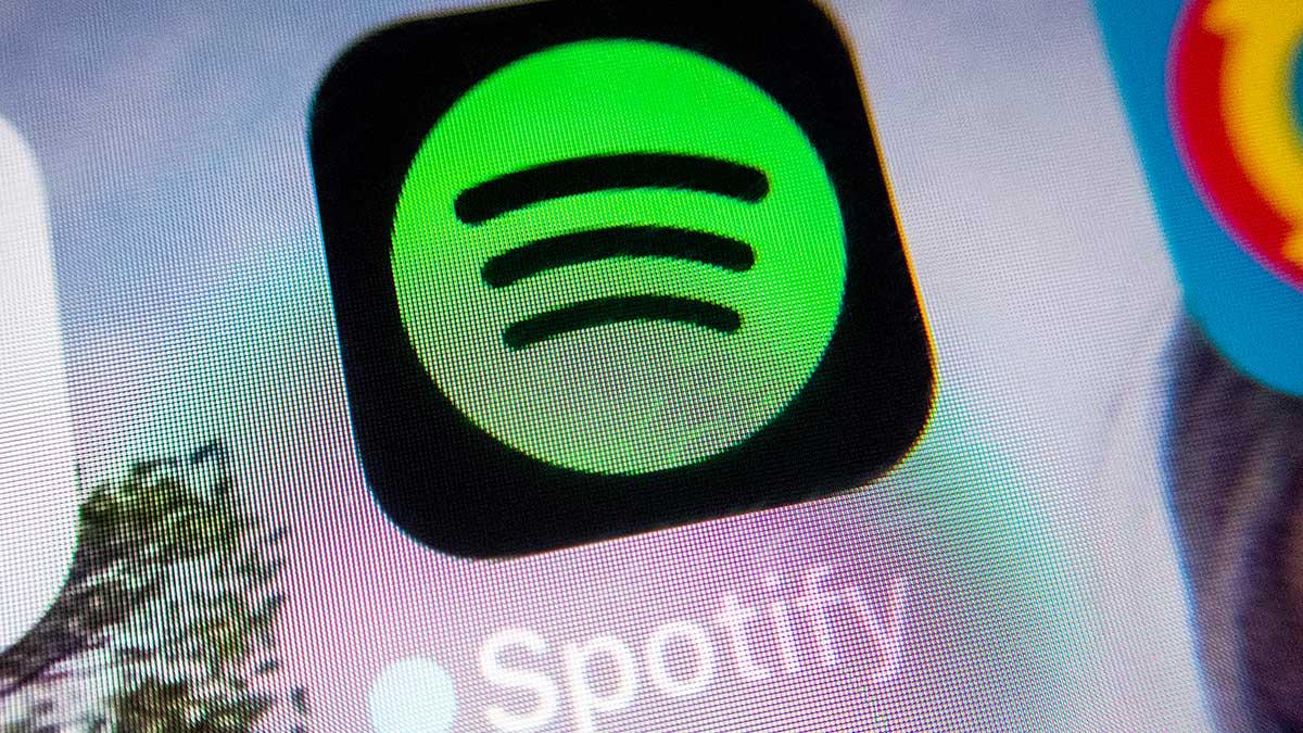 Spotify höjer nu bland annat det vanliga abonnemangspriset med 10 kronor, från 99 till 109 kronor, per månad. (Foto: TT)