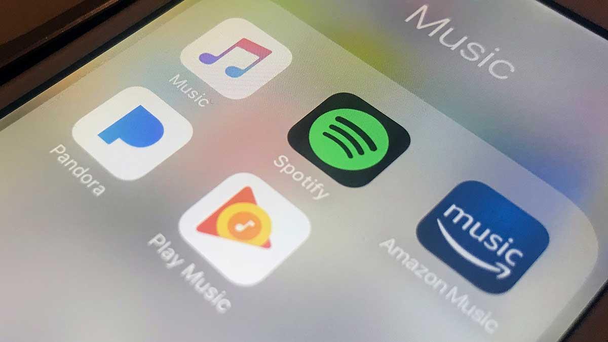 Spotify uppges testa en ny gratis radioliknande musikapp som är baserad på spellistor
