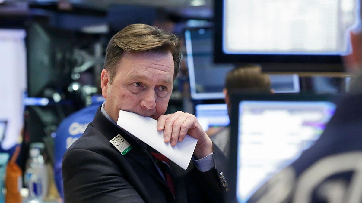 Attendo-aktien faller med hela 17 procent i öppningen på Stockholmsbörsen på en vinstvarning. Bilden är från NY-börsen. (Foto: TT)