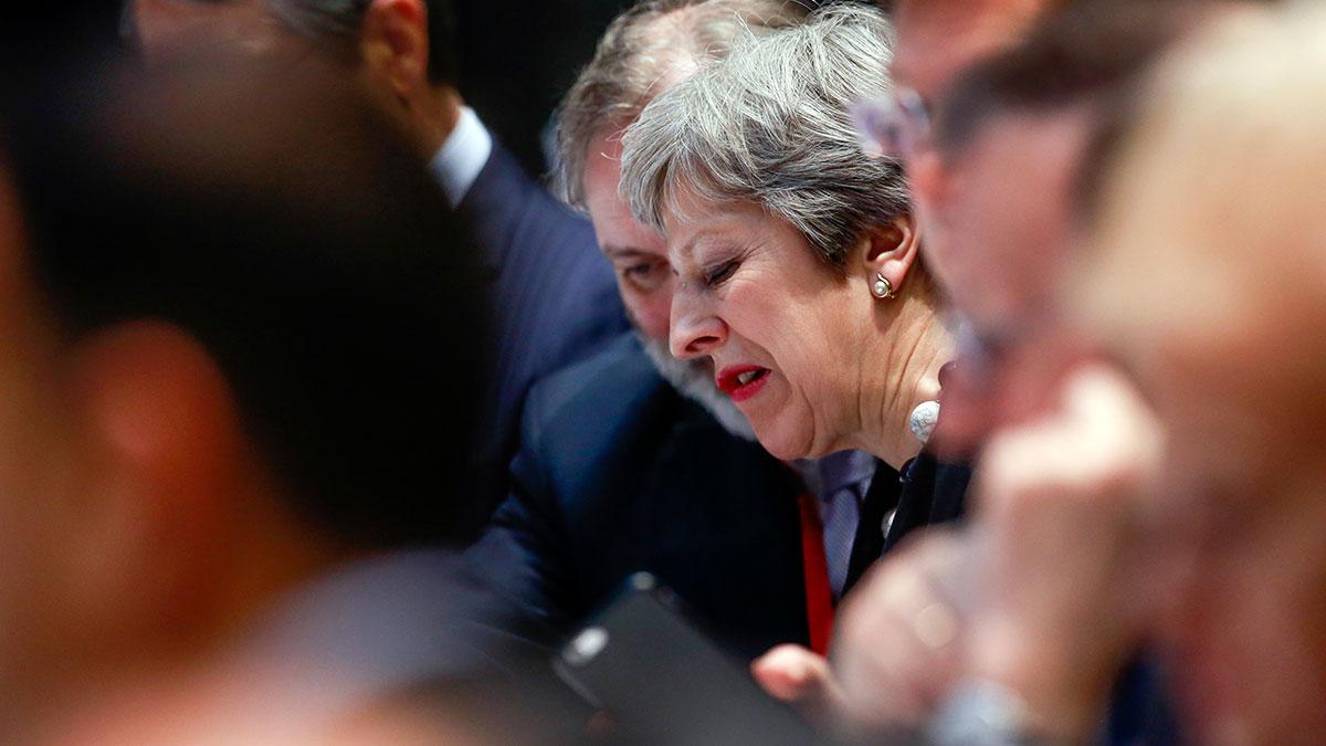 Det blev ett svidande nederlag för premiärminister Theresa May när parlamentet i går röstade ner förslaget till utträdesavtal från EU. (Foto: TT)