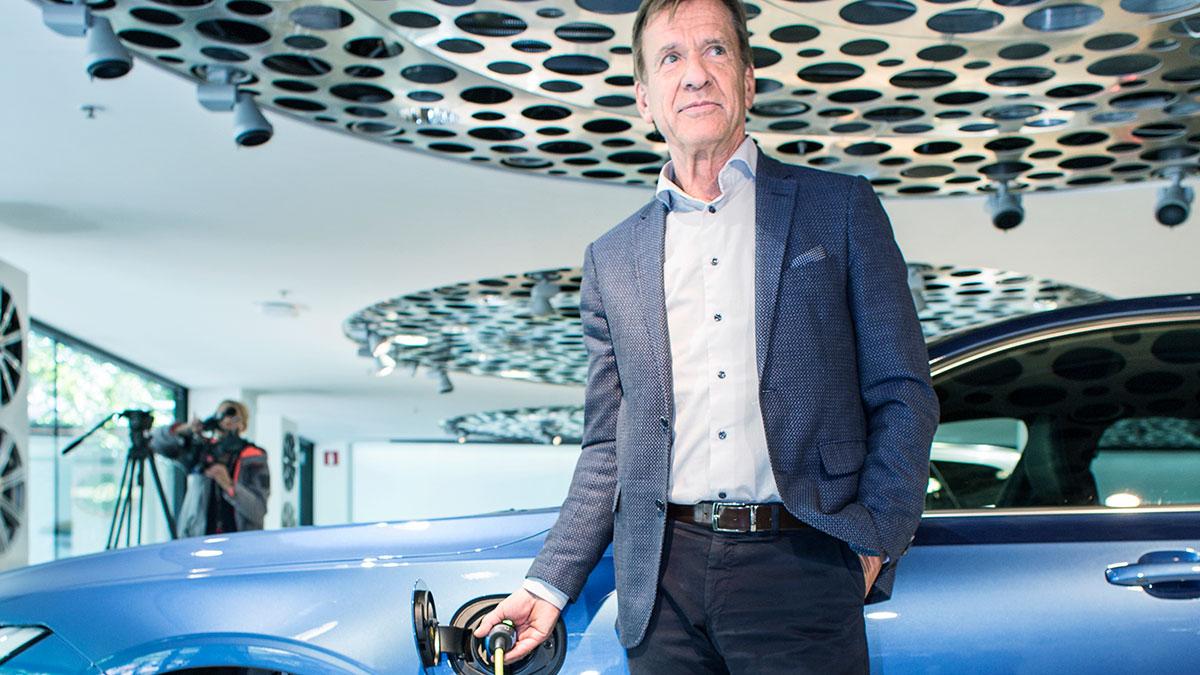 Volvo Cars har tidigare utmanat bilindustrin genom att ta position som ett elbilsmärke. På bilden syns vd:n Håkan Samuelsson. (Foto: TT)