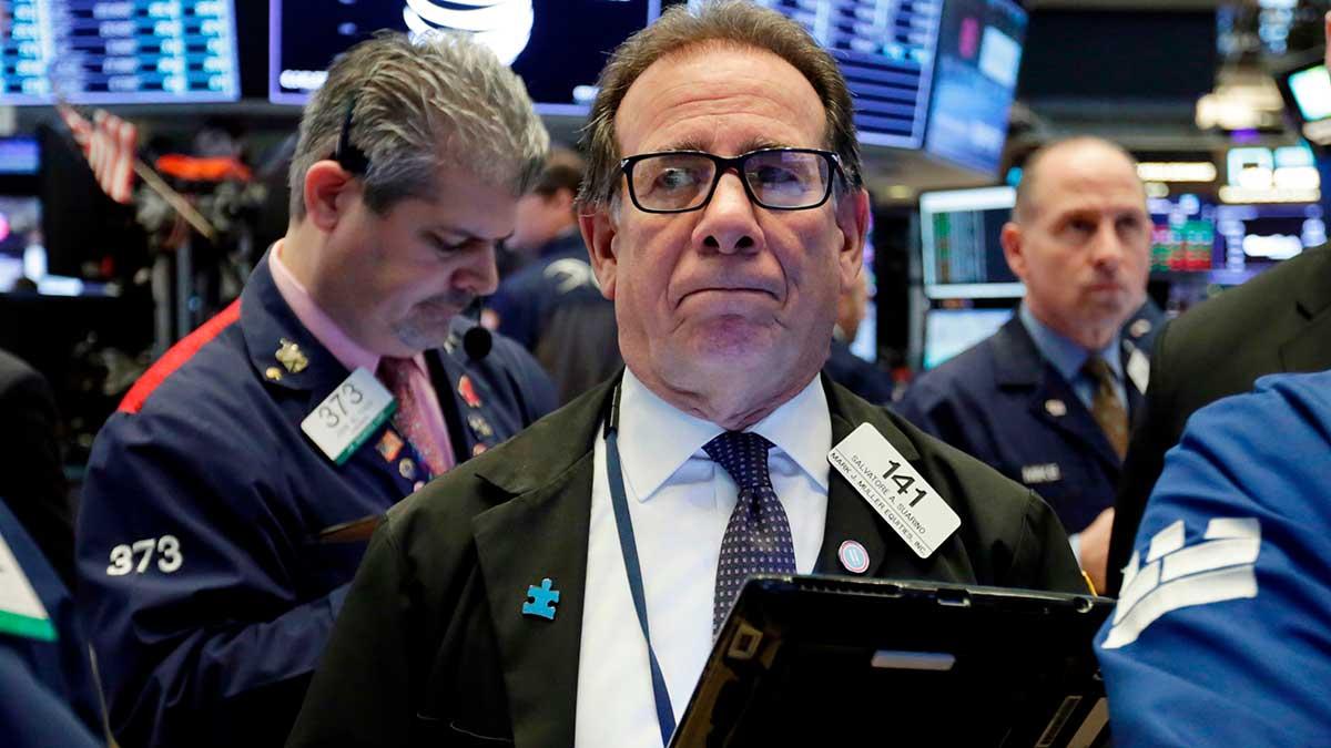 Kurserna på Wall Street vände nedåt på torsdagen sedan Donald Trump fattat beslut om att gå vidare med de tidigare aviserade stål- och aluminiumtullarna på import från EU