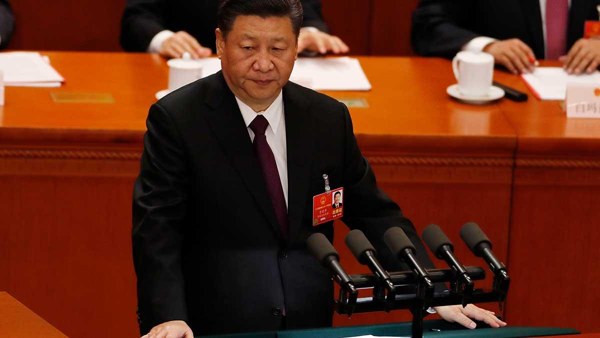 Kinas president Xi Jinping utlovar nu att Kina skall öppna sig mer för omvärlden. Det säger han i samband med ett tal vid Boao Forum for Asia. (Foto: TT)