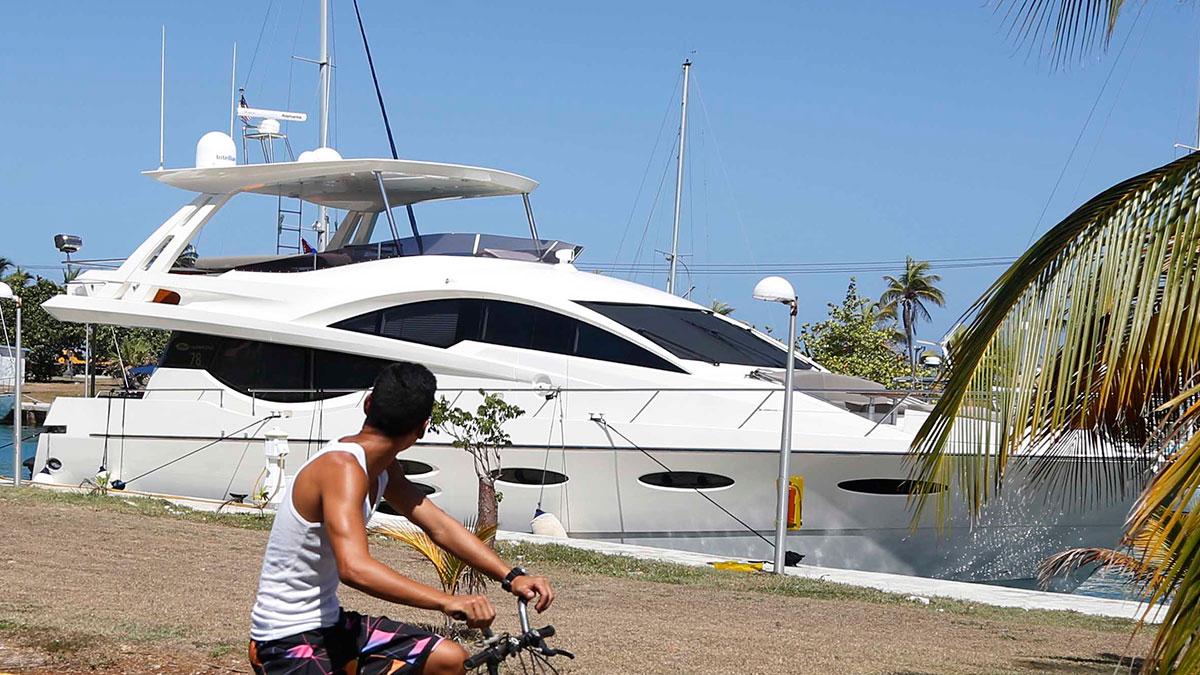Miljardären kunde inte betala sitt lån och lät då banken ta hans yacht