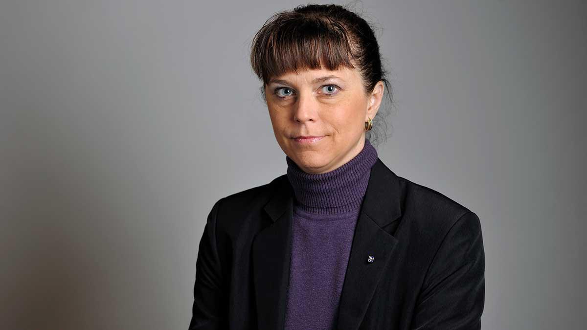 Den numera politiska vilden, Emma Carlsson Löfdahl, tidigare Liberalerna, är i blåsväder igen. Hon plockar ut fullt arvode från riksdagen trots att hon har time-out. (Foto: TT)