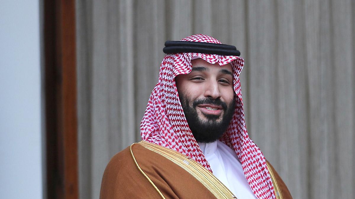 Saudiarabiens kronprins Mohammed bin Salman ska enligt uppgift förvara ett försvunnen mästerverk av Leonardo Da Vinci ombord på sin lyxyacht. (Foto: TT)