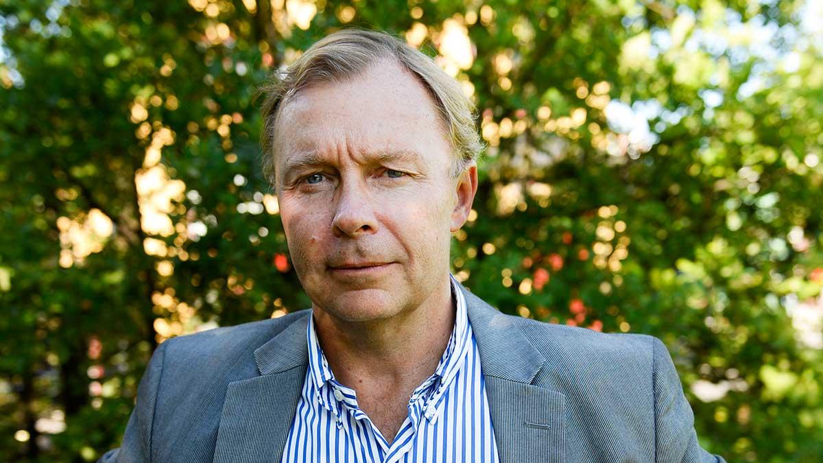 Peter Malmqvist, chefsanalytiker på Aktiespararna, varnar bankerna för att införa minusränta på sparkonton. "Ganska många människor skulle säkert bli förbannade, protestera, byta bank", säger han till Ekot. (Foto: TT)