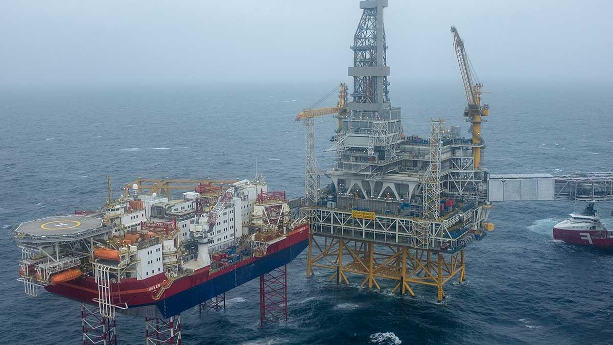Det norska oljefältet är gigantiskt och innehåller utvinningsbara reserver om 2,7 miljarder fat. (Foto: TT)