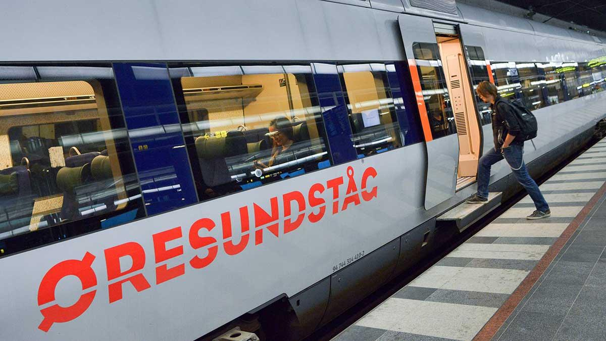 Nu kan du hoppa på Öresundståget och tjäna extra många sköna tusenlappar mer i lön än i Sverige. (Foto: TT)
