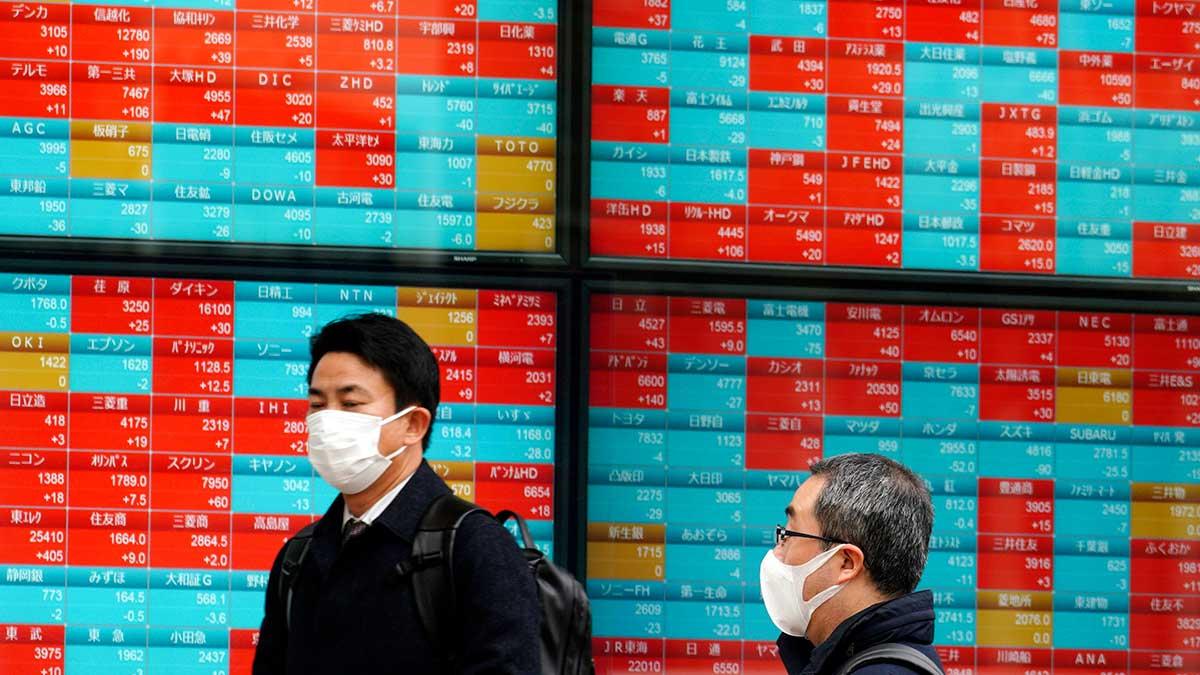 Japanbörsen falkler tungt i dag medan övriga börser är stängda. Det är det kinesiska nyåret i Kina. (Foto: TT)