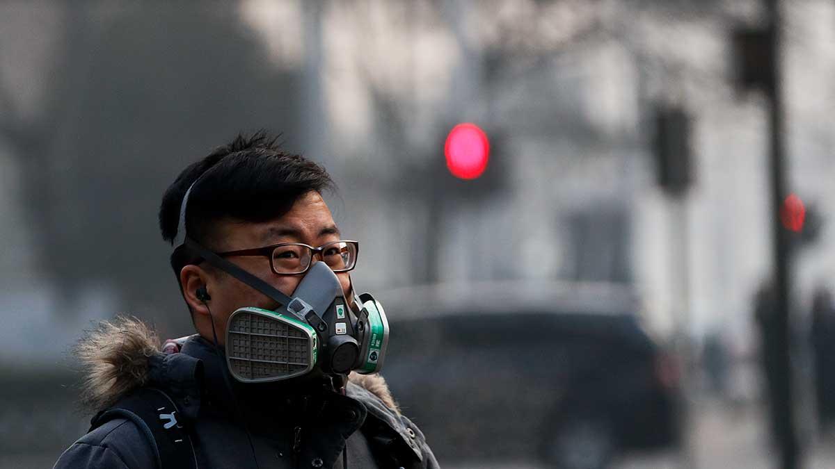Om viljan finns är det lätt att stoppa utsläppen, konstaterar SvD:s skribent med hänvisning till det som nu hänt på bara några veckor i Kina till följd av coronaviruset. (Foto: TT)