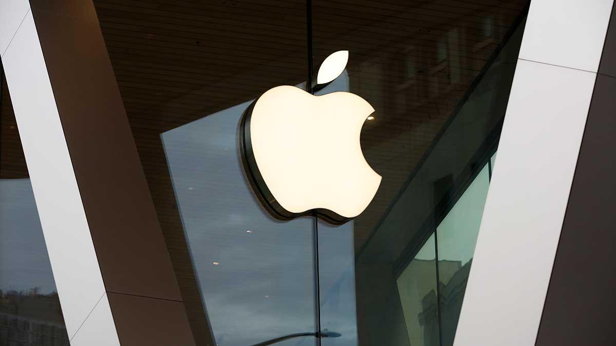 Apple har öppnat alla sina butiker i USA igen för första gången sedan pandemin bröt ut. (Foto: TT)