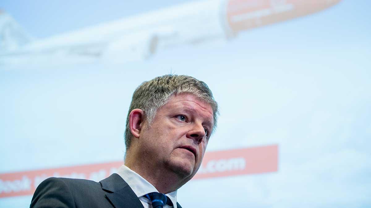 "Covid-19 fortsätter att ha en negativ inverkan på vår verksamhet", konstaterar Norwegians koncernchef Jacob Schram. (Foto: TT)