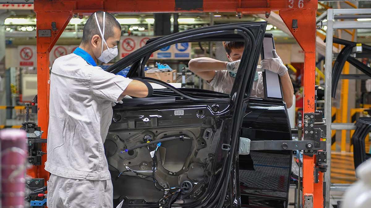 Volkswagen ser klara tecken på återhämtning bland återförsäljarna i Kina, skriver bolaget i ett pressmeddelande. (Foto: TT)