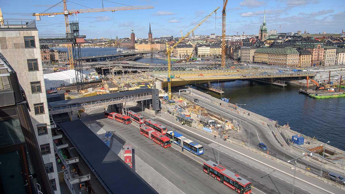 Slussenbygget spränger budgeten med flera miljarder kronor (se artikel). (Foto: TT)