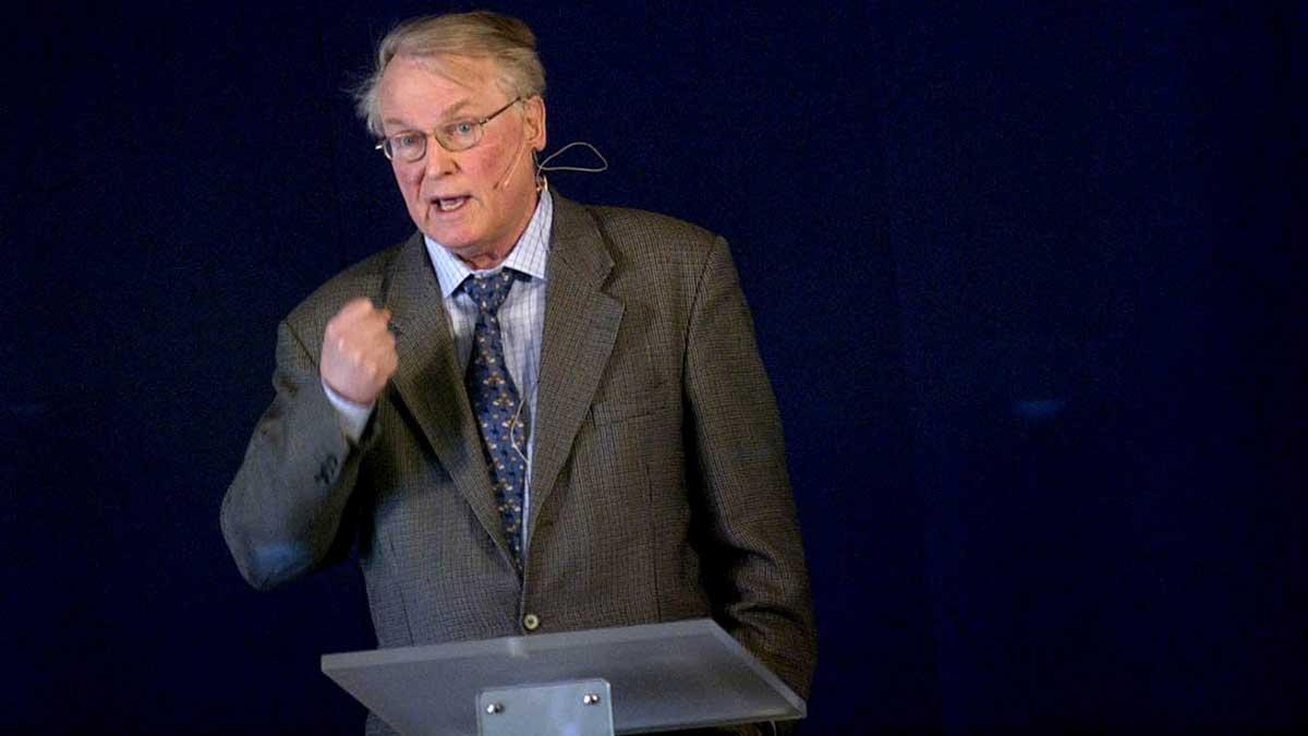 Ekonomiprofessor Assar Lindbeck är död. Han blev 90 år. (Foto: TT)