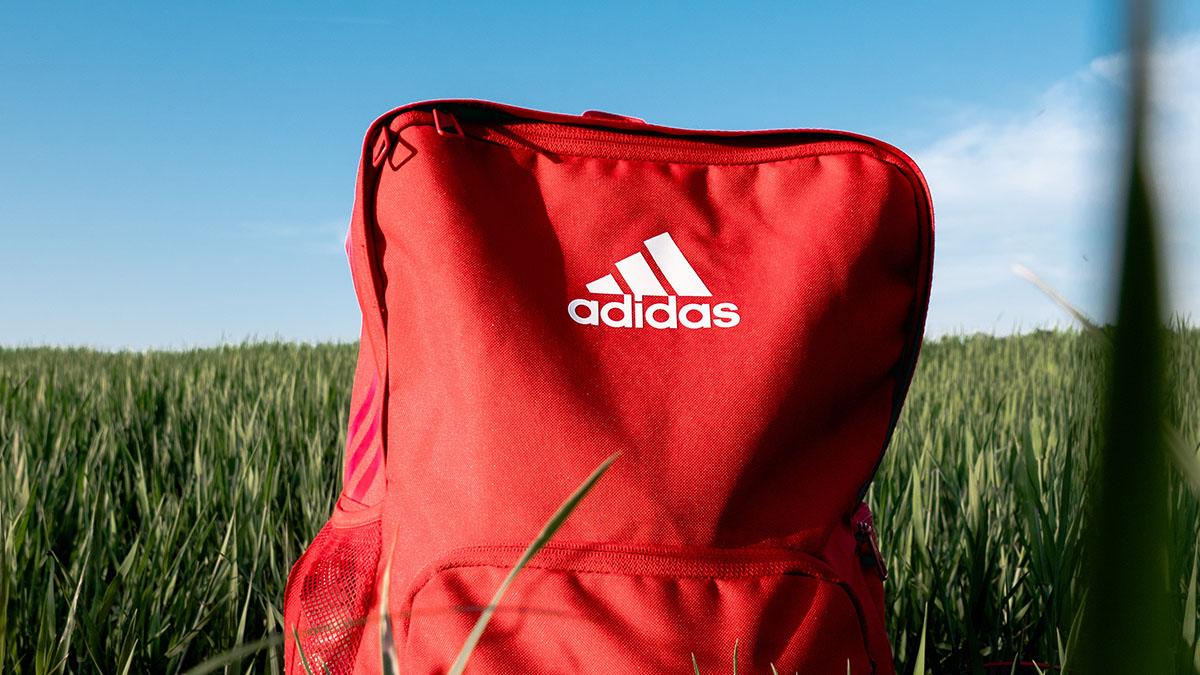 Förra veckan gav Adidas ut en grön företagsobligation. (Foto: Pexels)