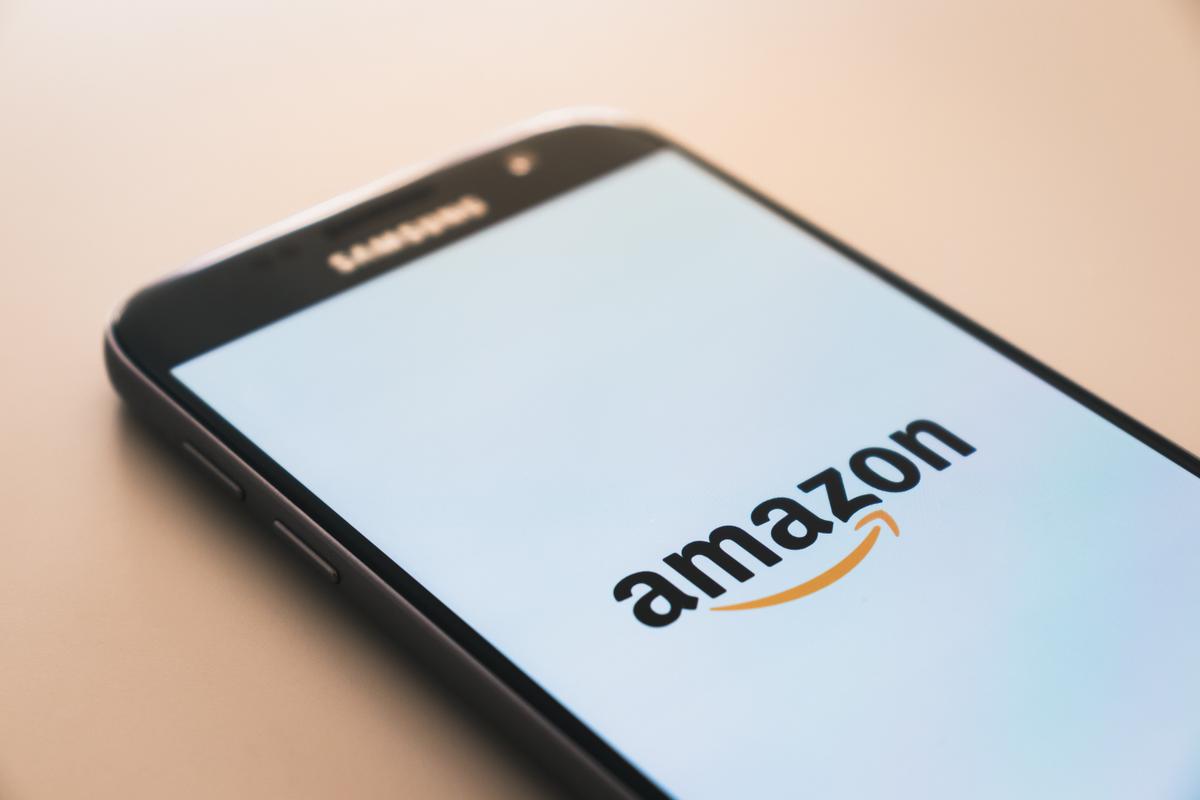 Amazon är nöjda med de första veckorna i Sverige. (Foto: Christian Wiediger/Unsplash)