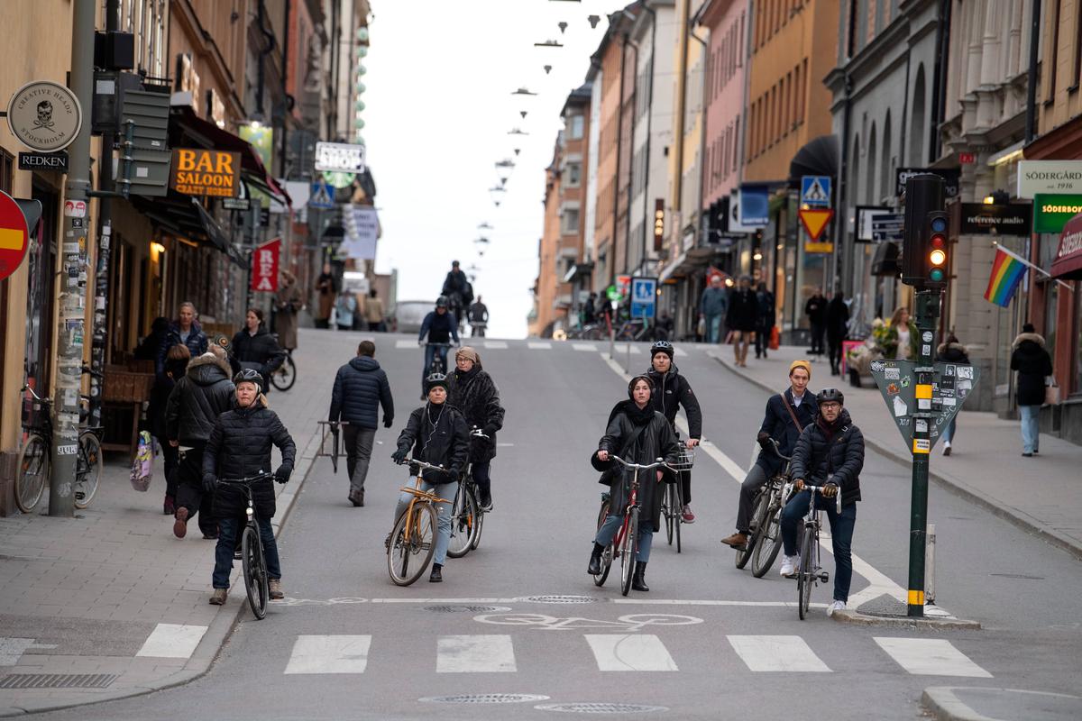 En ny cykelkarta ska göra det lättare att ta sig genom huvudstaden på cykellederna. (Foto: TT)