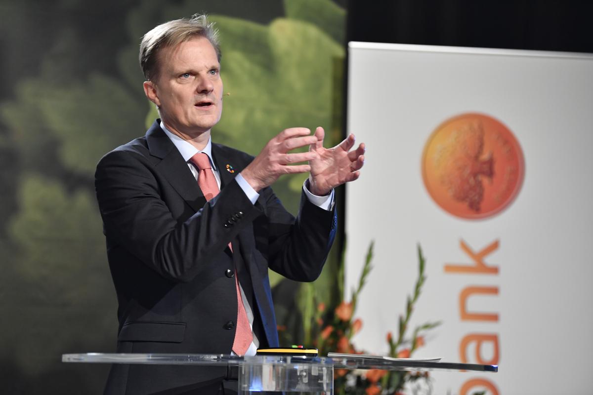 Swedbanks vd Jens Henriksson sätter hållbarhet högt. (Foto: TT)
