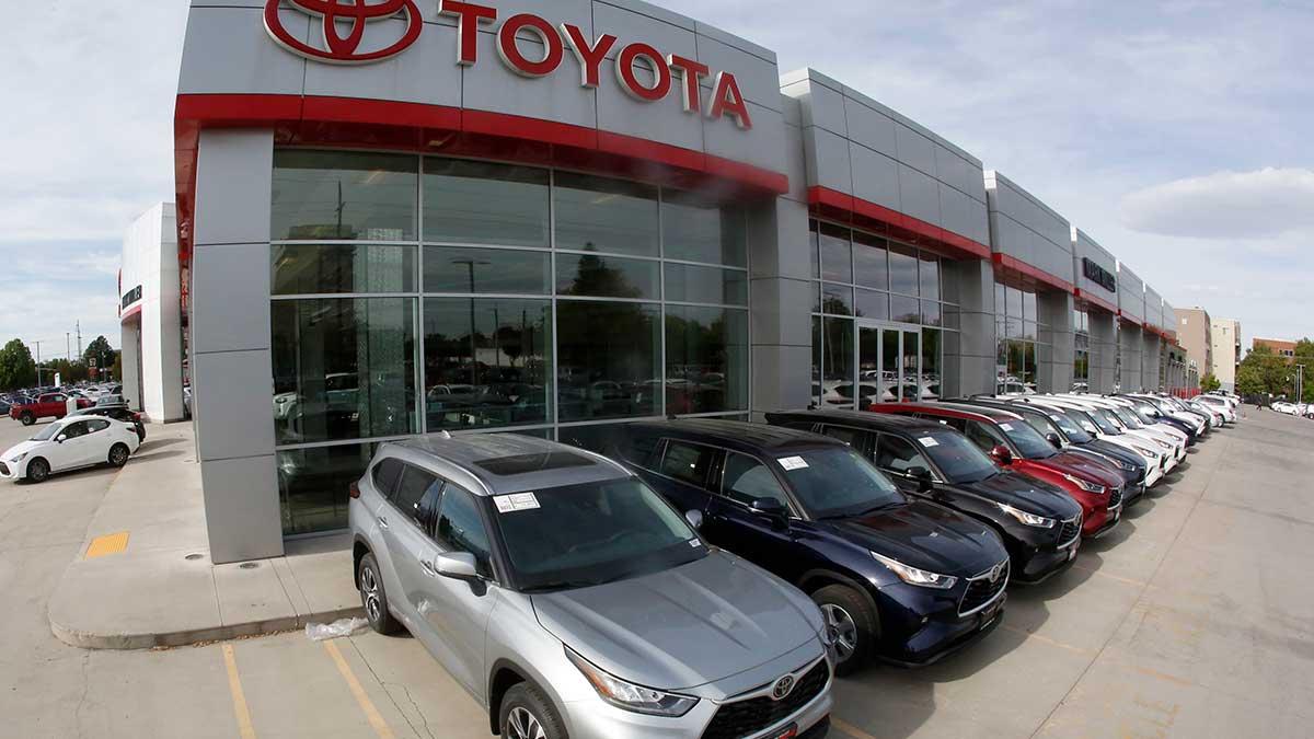 Japanska biljätten Toyota höjer sin helårsprognos efter att försäljningen i Kina. (Foto: TT)