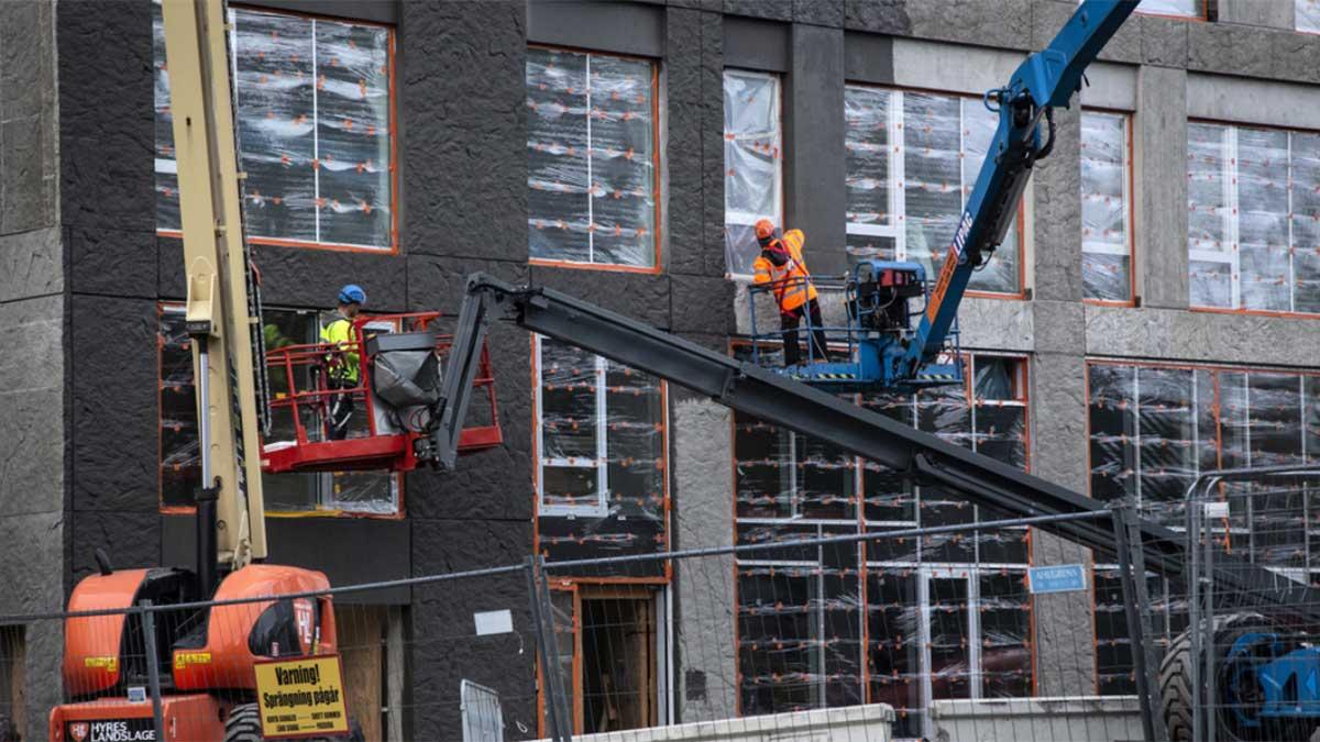 Boverket lägger fram en ny och högre prognos för bostadsbyggandet efter den starka utvecklingen på bostadsmarknaden – trots pandemin. (Foto: TT)