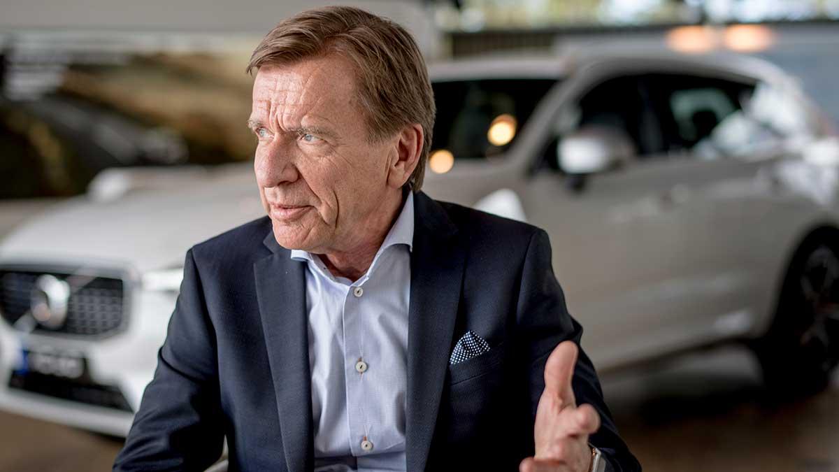 Volvo Cars vd Håkan Samuelsson vill förbjuda bensin- och dieselbilar och ta bort subventionerna för köp av elbilar. (Foto: TT)